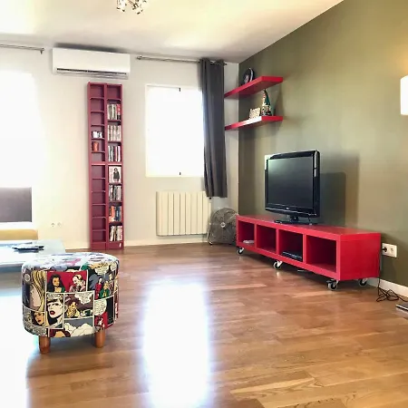 아파트 Warhol Apartment. Free Wifi 5g.