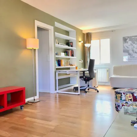 Warhol Apartment. Free Wifi 5g. * Valencia