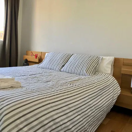 Apartment Warhol Apartment. Free Wifi 5g.